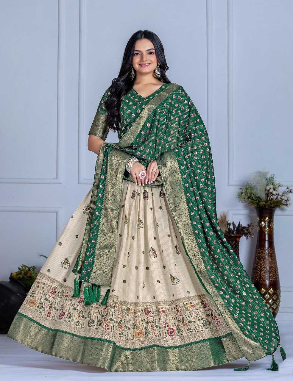 Heavy Lichi Fabric WIth Jacquard Border Lehenga