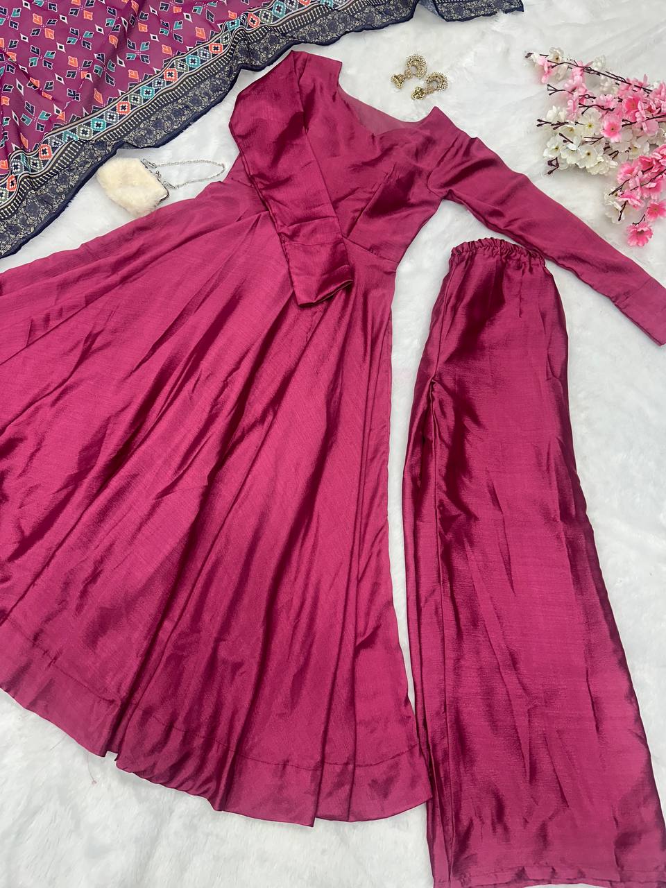 Presenting Exclusive anarkali shoot Design