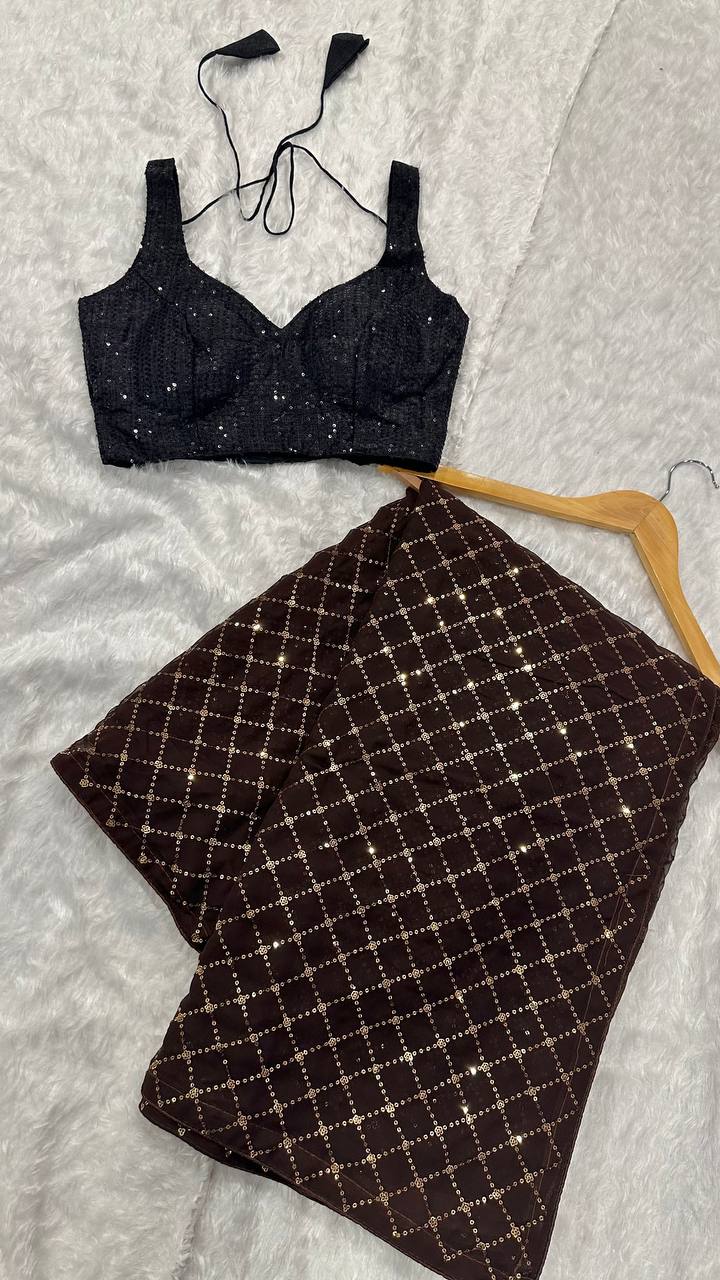 Zari-Jacquard-Bordüre mit Zari-Futter im vollen Sari