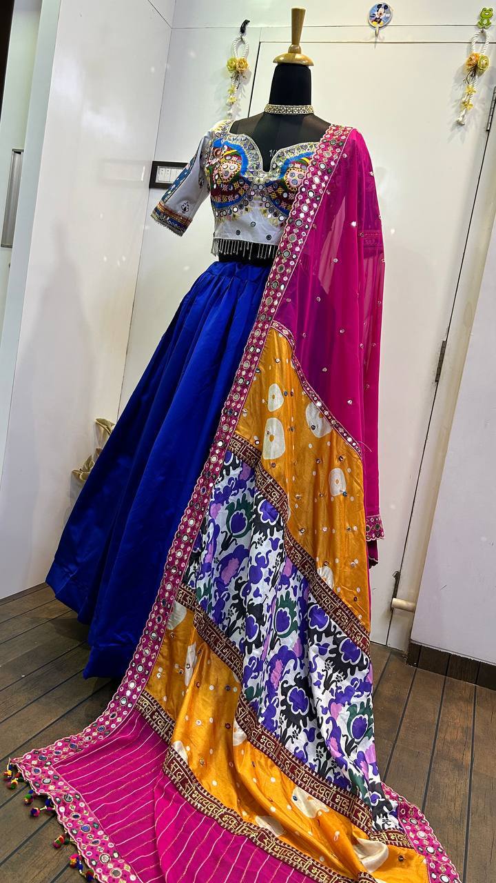 garba night with grace and style This stunning designer outfit is definitely the most amazing pick