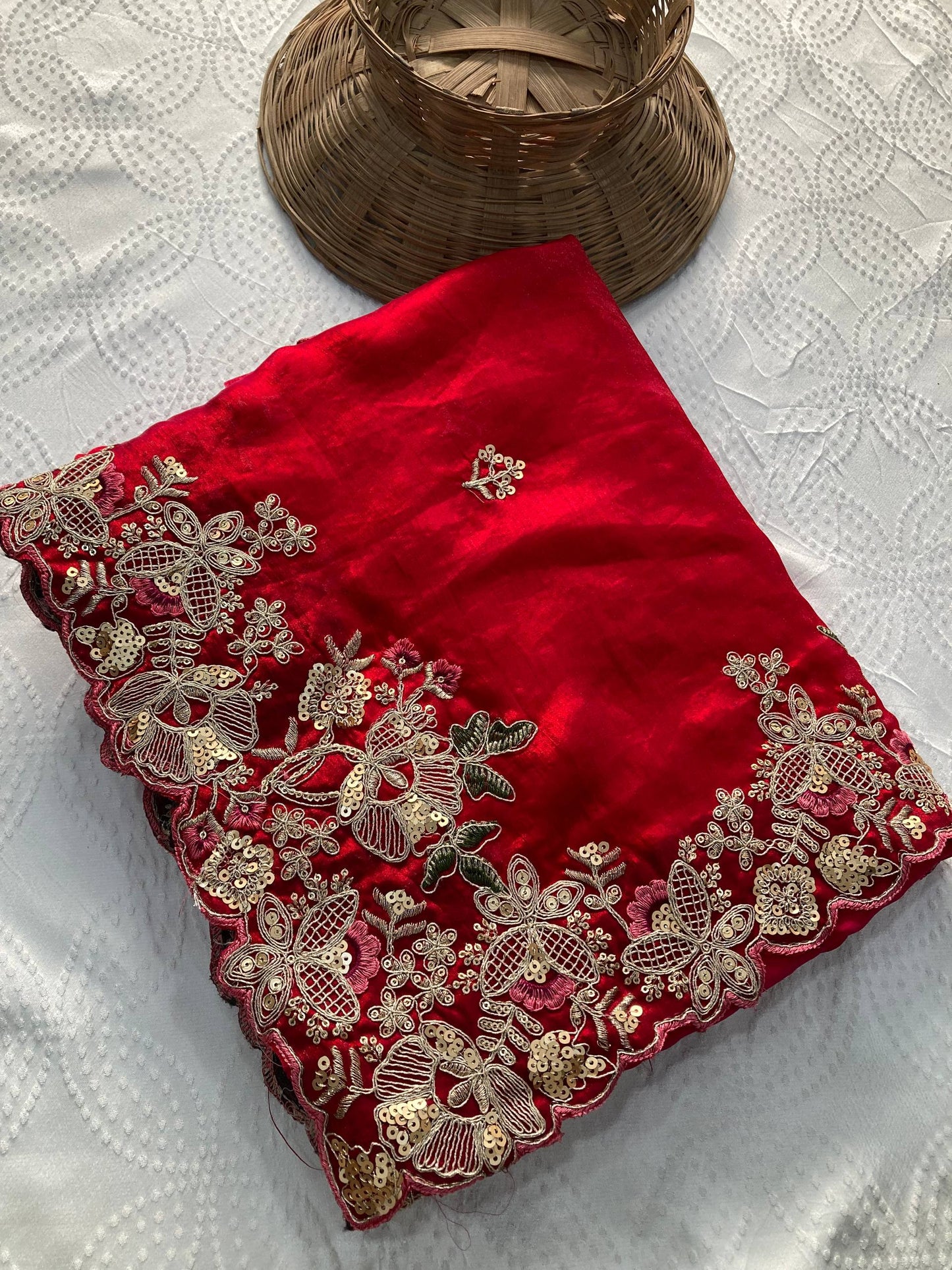 Party Wear Soft Fendy Chiffon Saree