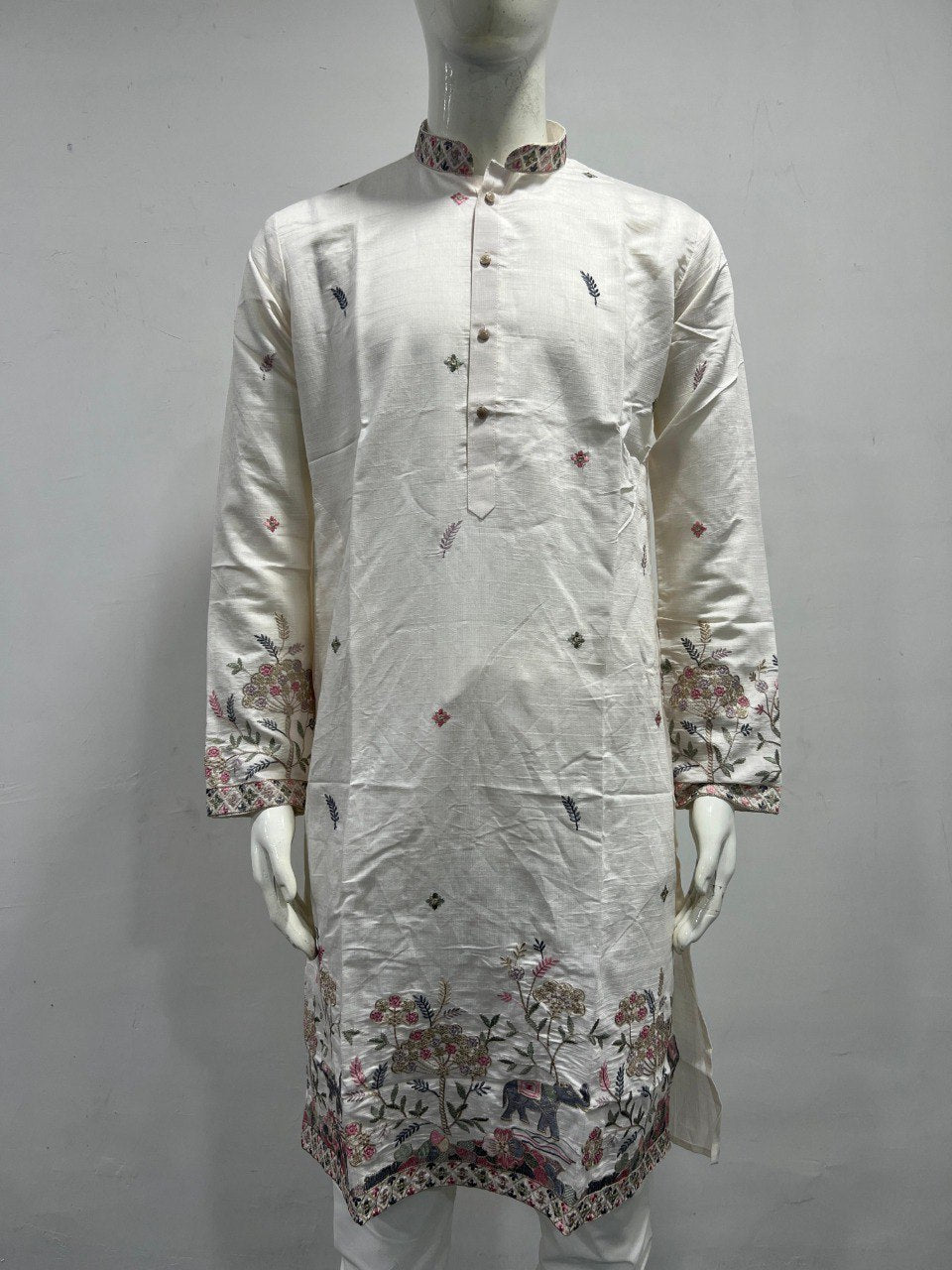 Presenting Men's Kurta Pyjama