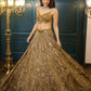 Sehen Sie umwerfend aus in diesem wunderschönen cremefarbenen Lehenga-Set