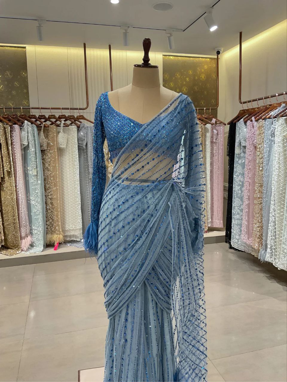 Lancement d'un nouveau design de paillettes pour un blockbuster de Bollywood