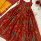 Präsentation des exklusiven Anarkali-Shooting-Designs