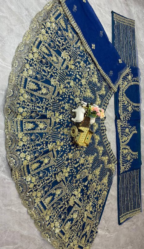 Einführung eines 4 Meter ausgestellten Coding Sequins Work Lehenga