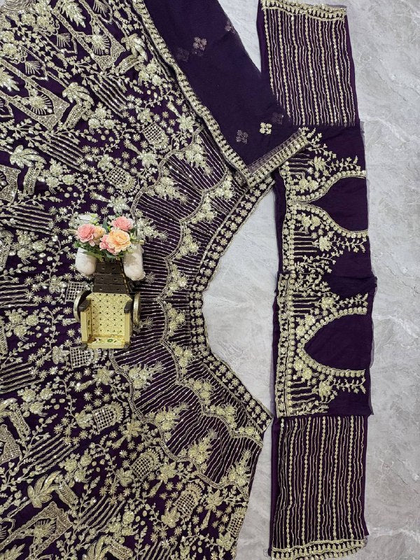 Einführung eines 4 Meter ausgestellten Coding Sequins Work Lehenga