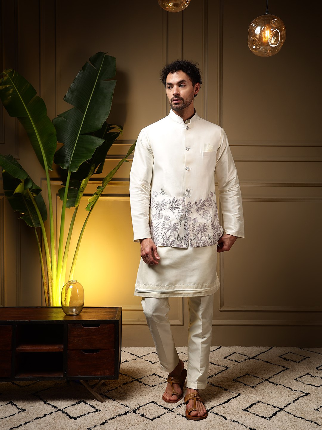 Presenting Koti Kurta With Pant set