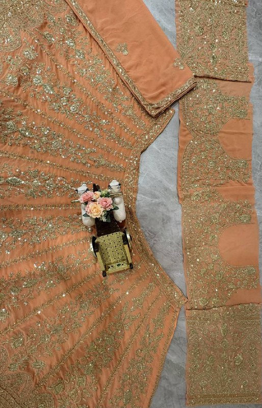 Einführung eines 4 Meter ausgestellten Coding Sequins Work Lehenga