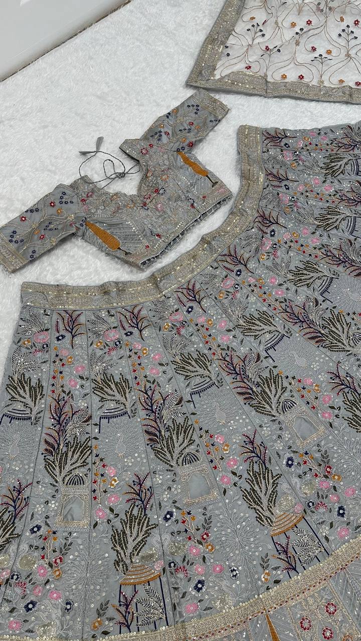 Einführung eines 4 Meter ausgestellten Coding Sequins Work Lehenga
