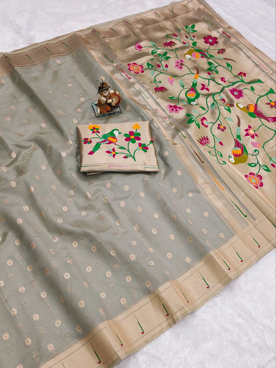 Paithani saree Heavy Tissue mina butti with weaving Jari Saree
