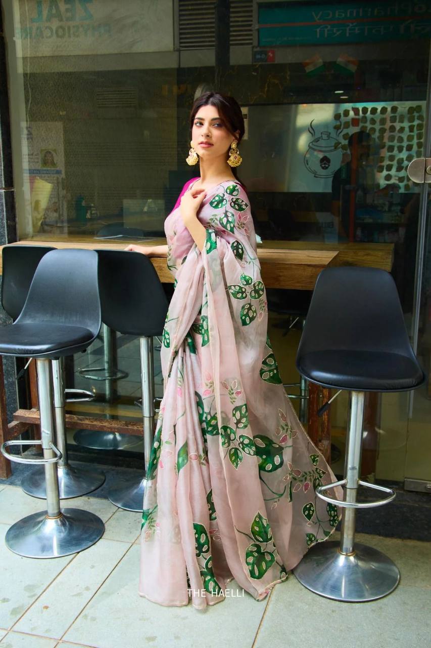 Sari en soie Rangoli douce pour tenue de soirée