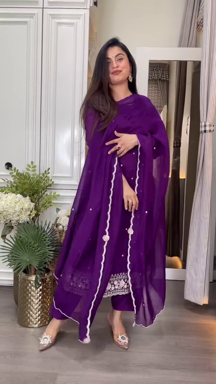 LAUNCHING NEW COLLECTION KURTI PAIR WITH DUPATTA SET