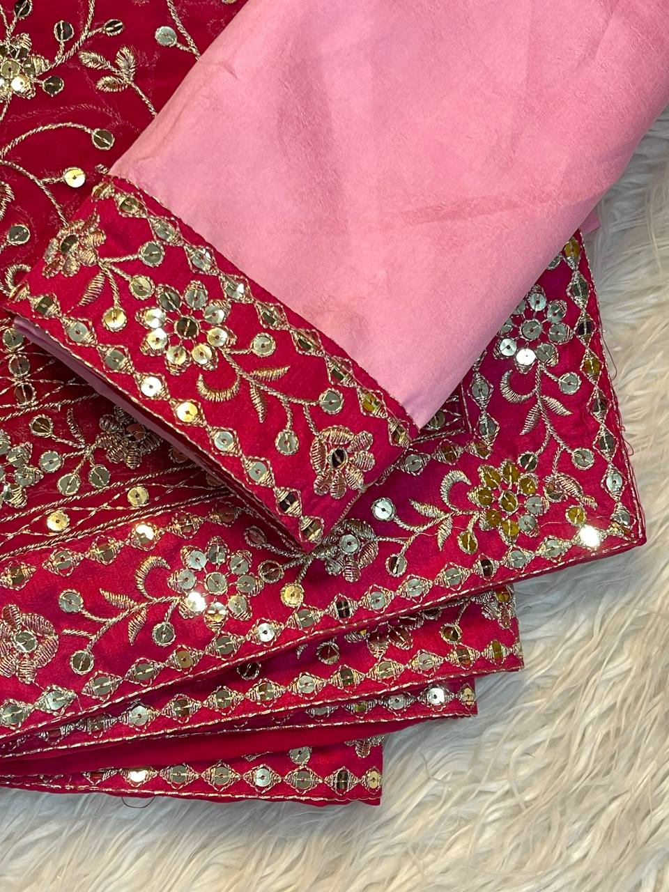 SOFT GEORGETTE PEDING FABRIC ON BEAUTIFUL SAREE