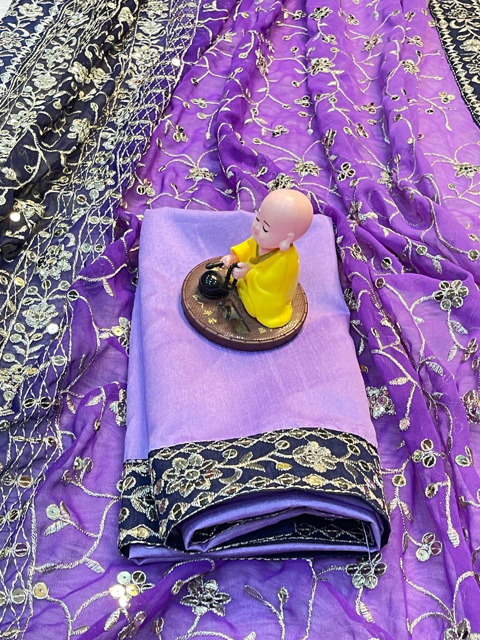 SOFT GEORGETTE PEDING FABRIC ON BEAUTIFUL SAREE