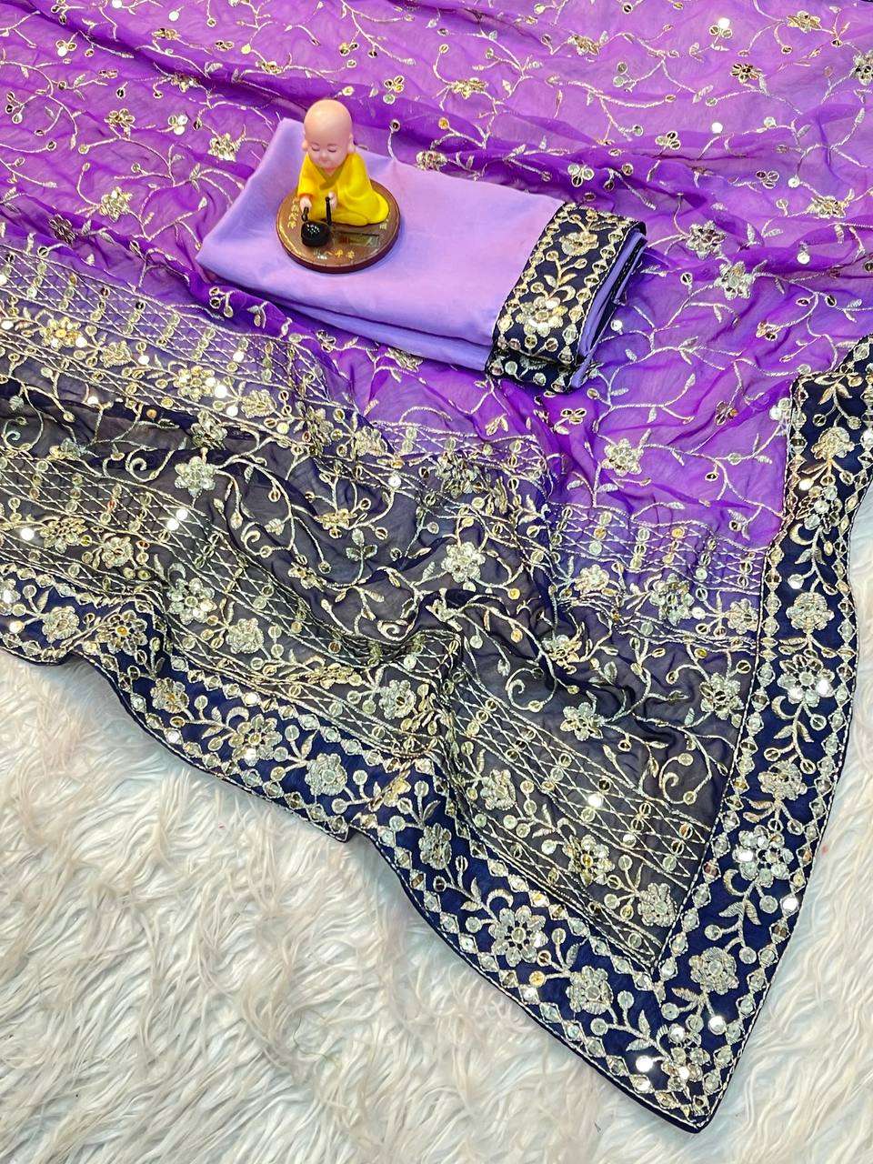 SOFT GEORGETTE PEDING FABRIC ON BEAUTIFUL SAREE