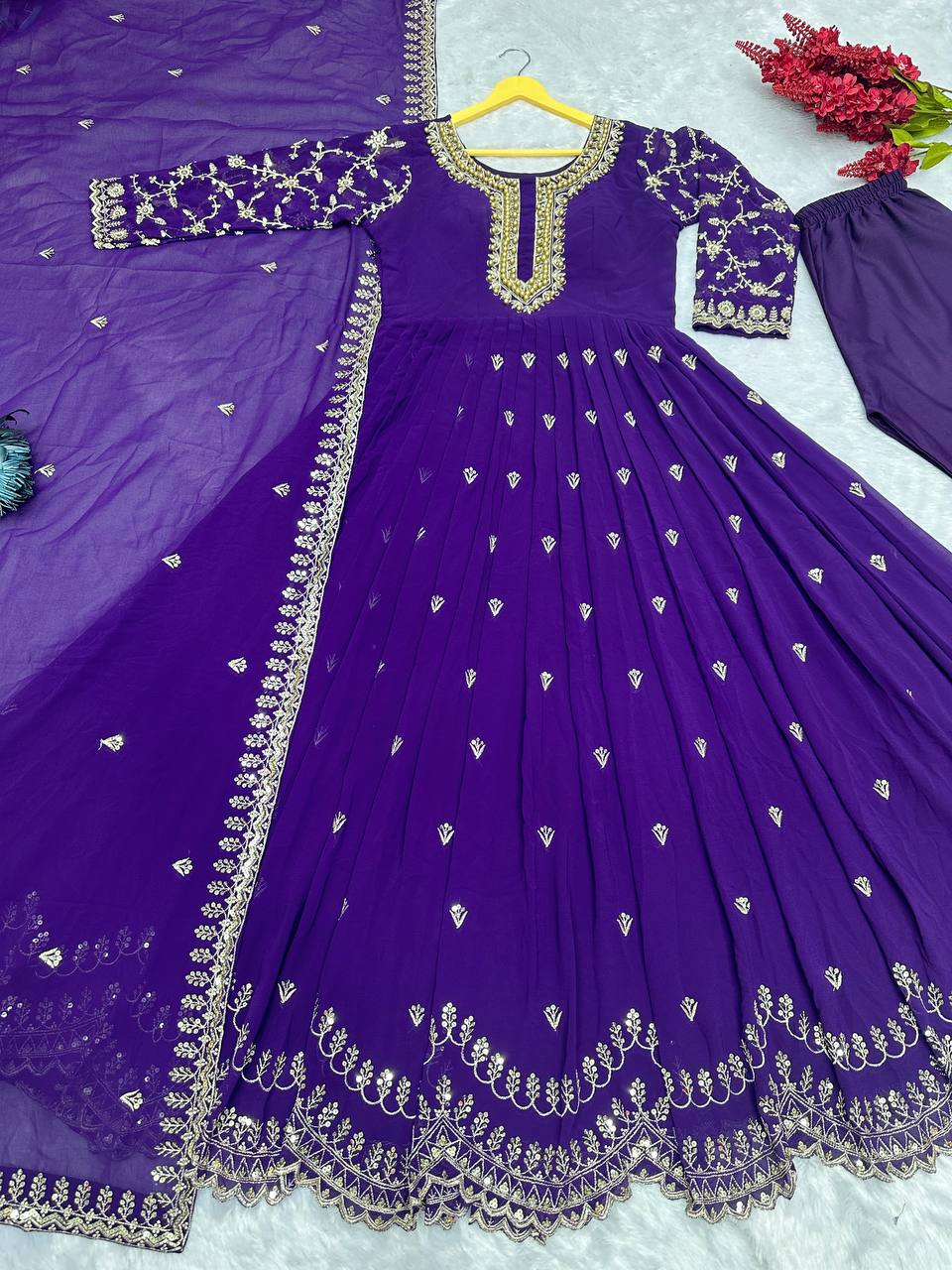 3 PIECE GOWN WITH  BEAUTIFUL DUPATTA AND BOTTOM