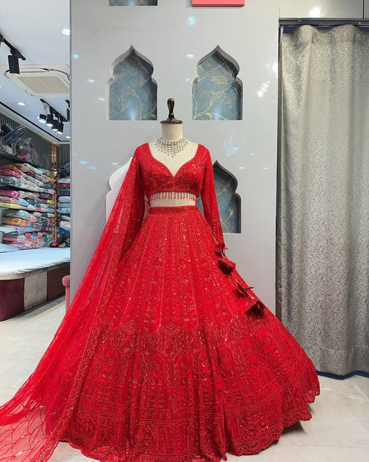 Einführung eines 4 Meter ausgestellten Coding Sequins Work Lehenga