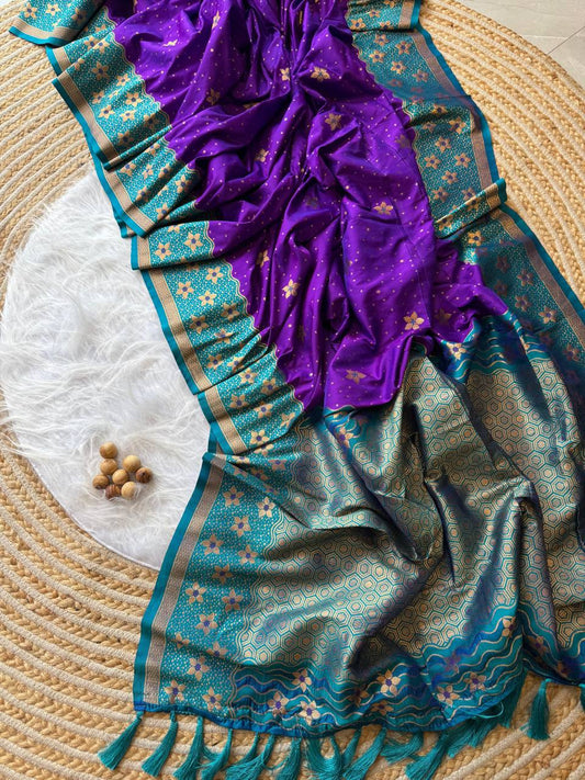 elegance with this exquisite Banarasi weaving silk