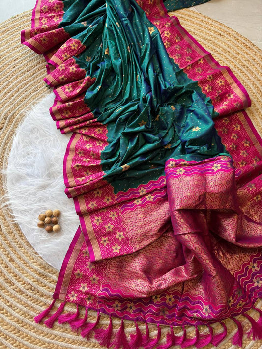 elegance with this exquisite Banarasi weaving silk