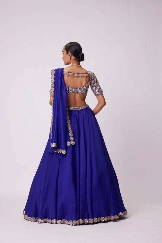 NEUES DREITEILIGES WESTERN-OUTFIT FÜR DIE TRENDIGE HOCHZEITSSAISON