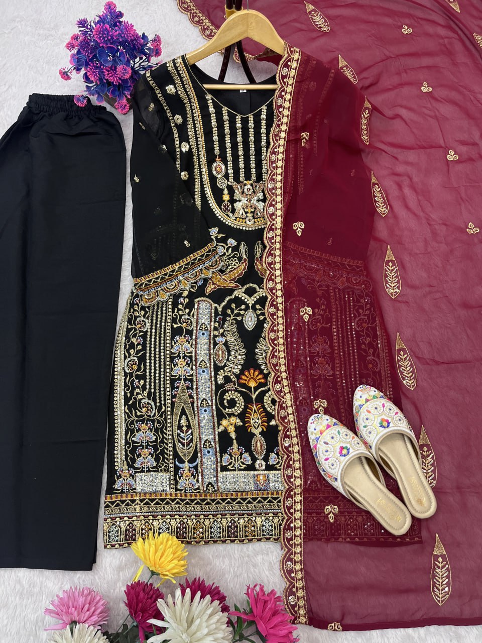 LAUNCHING NEW DESIGNER HEAVY EMBROIDERY WORK TOP PENT WITH DUPATTA SET