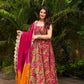Präsentation des exklusiven Anarkali-Shooting-Designs