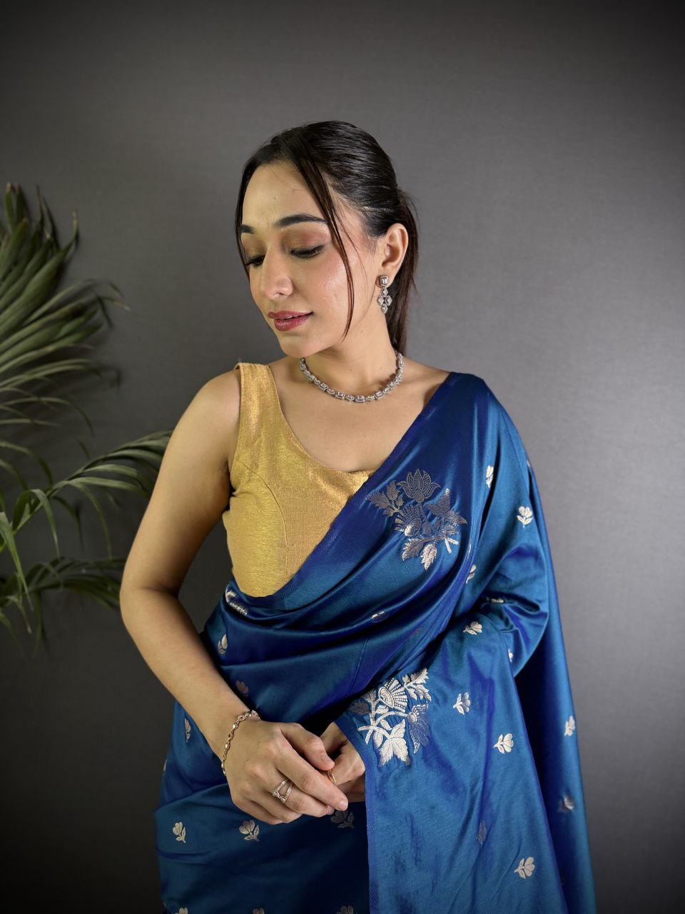 Very Unique lichi silk saree with Beautiful Flower Saree