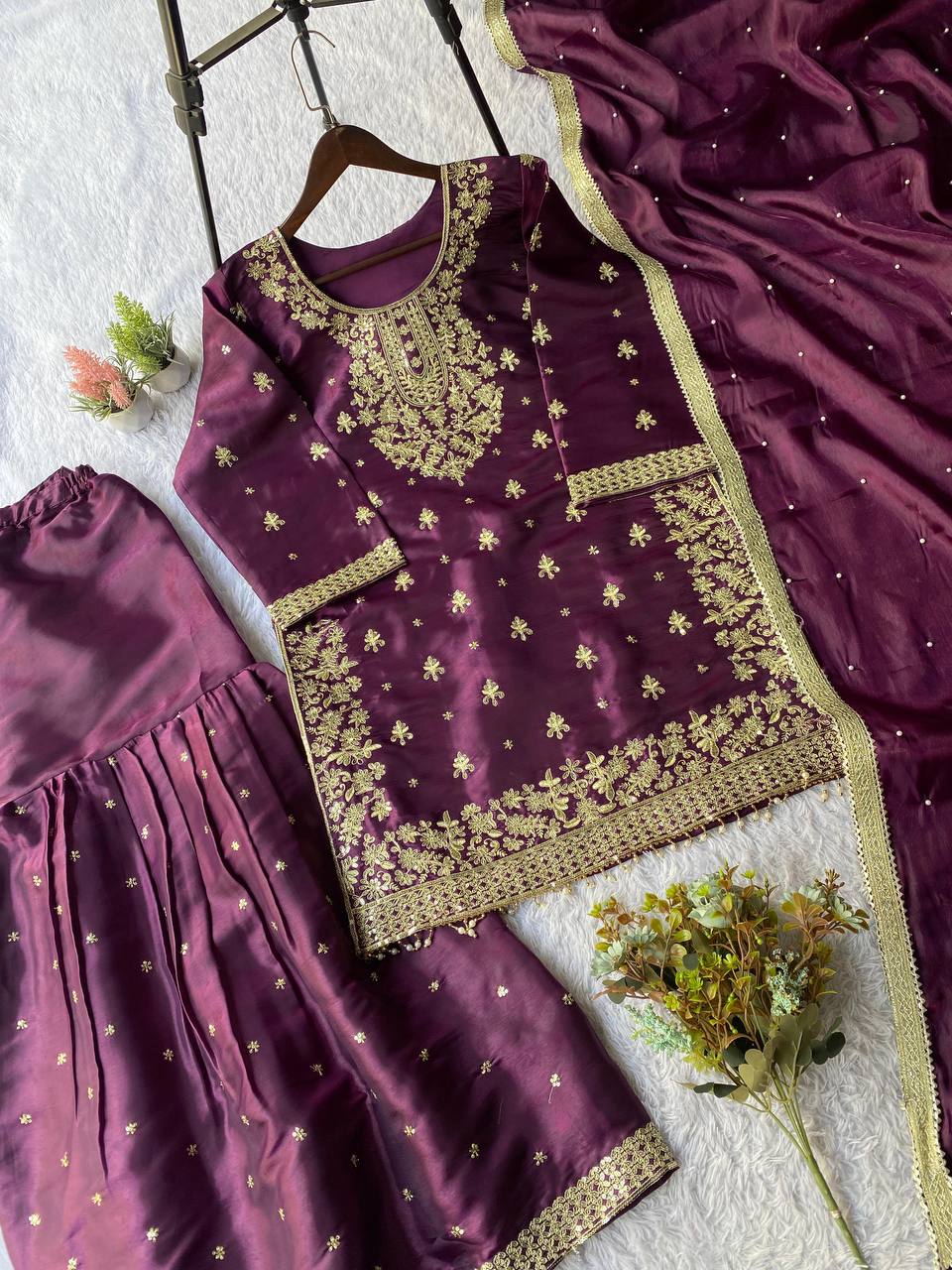 EID EXCLUSIVE AND TRENDY FOR WEDDING SEASON SARARA