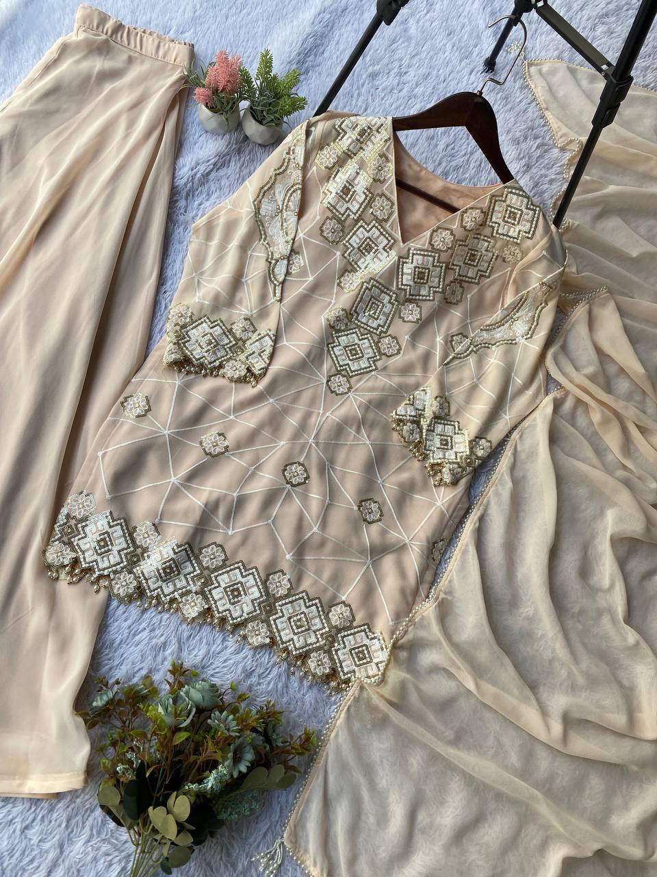 EID EXCLUSIVE AND TRENDY FOR WEDDING SEASON PLAZZO