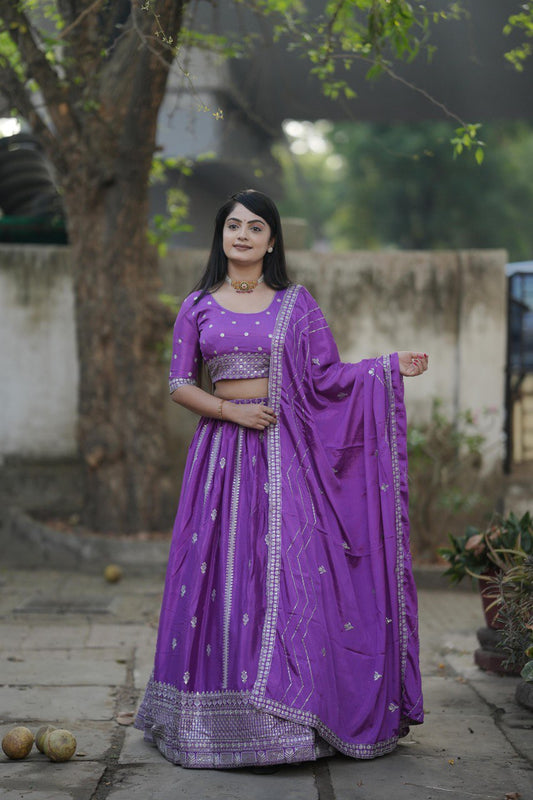 Elegance meets Trends in this embroidery lehengas