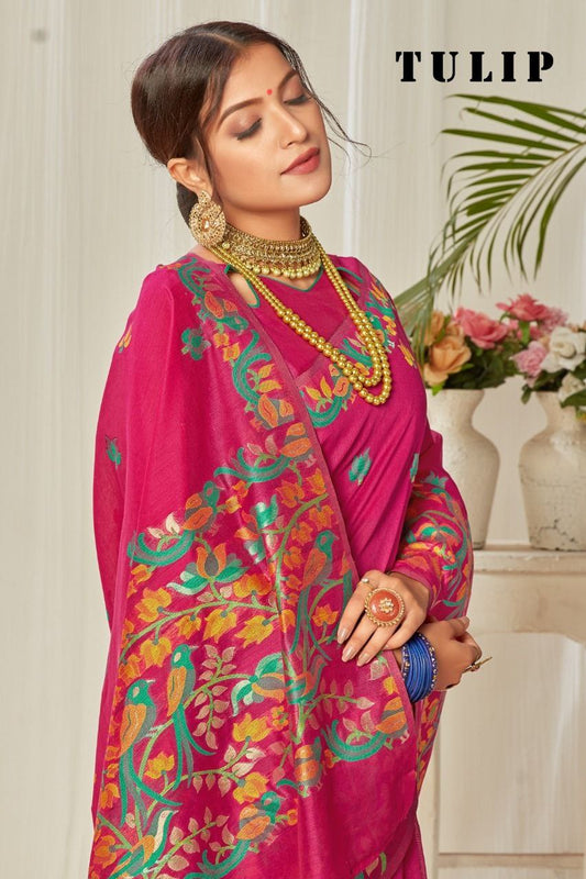 Je recherche quelqu'un pour ce magnifique sari de la même couleur