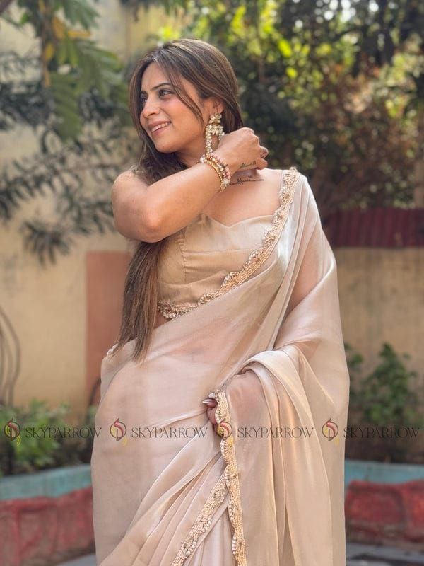 weaving moti&gold lace border Saree