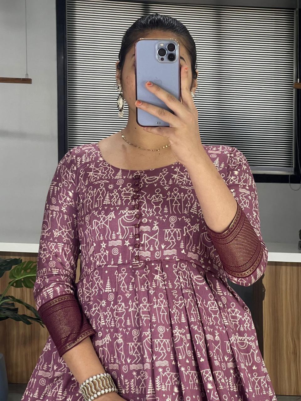 Nouvelle robe de soirée de créateur avec broderies lourdes