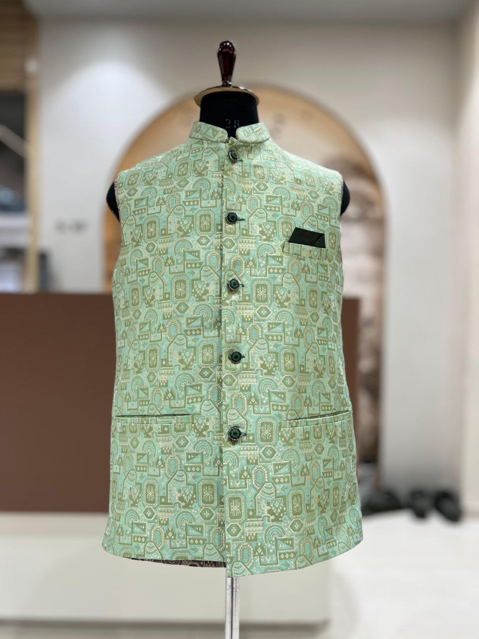 Presenting Jacqurd Nehru Jacket
