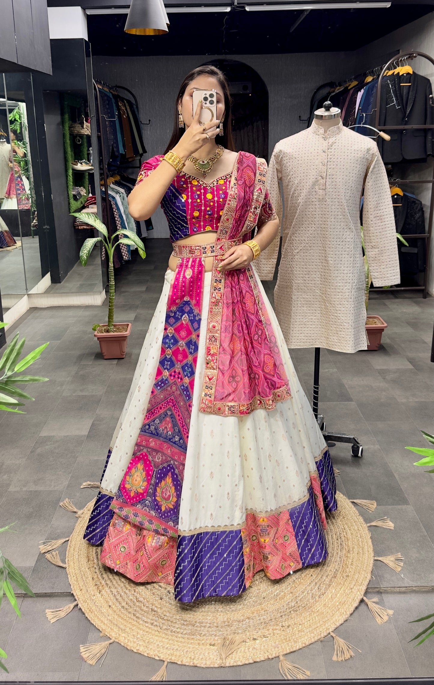 Maharani Lahenga Choli (Full Stitched) Couple Set