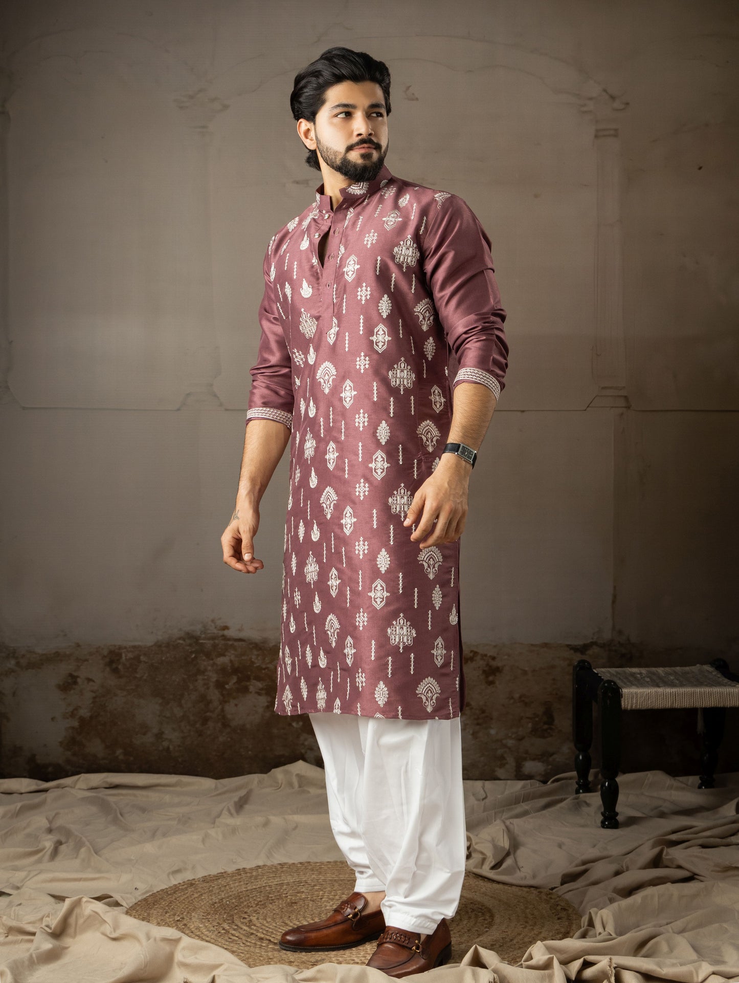 Presenting Men's Kurta Pyjama