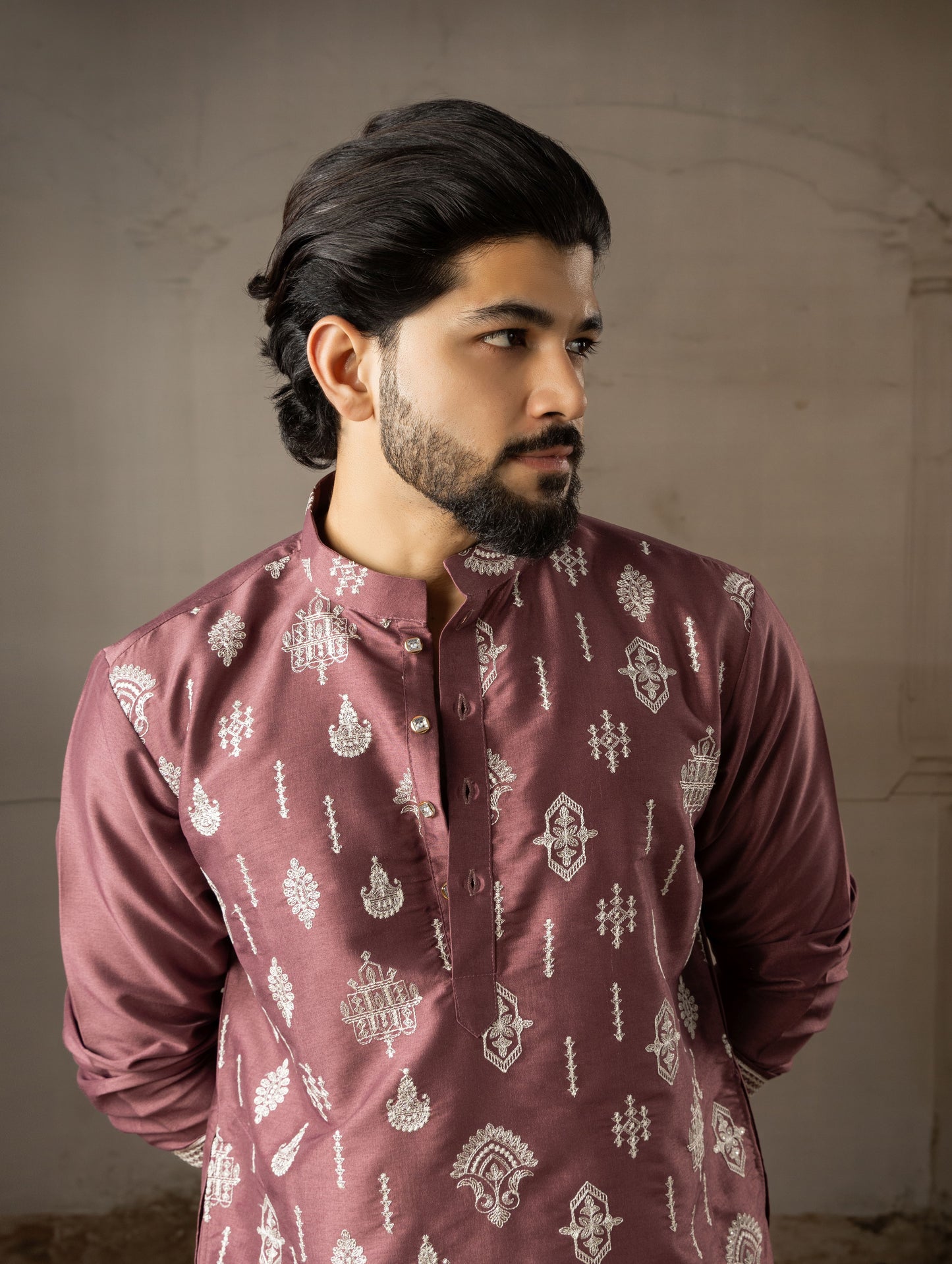 Presenting Men's Kurta Pyjama