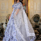 Sehen Sie umwerfend aus in diesem wunderschönen cremefarbenen Lehenga-Set