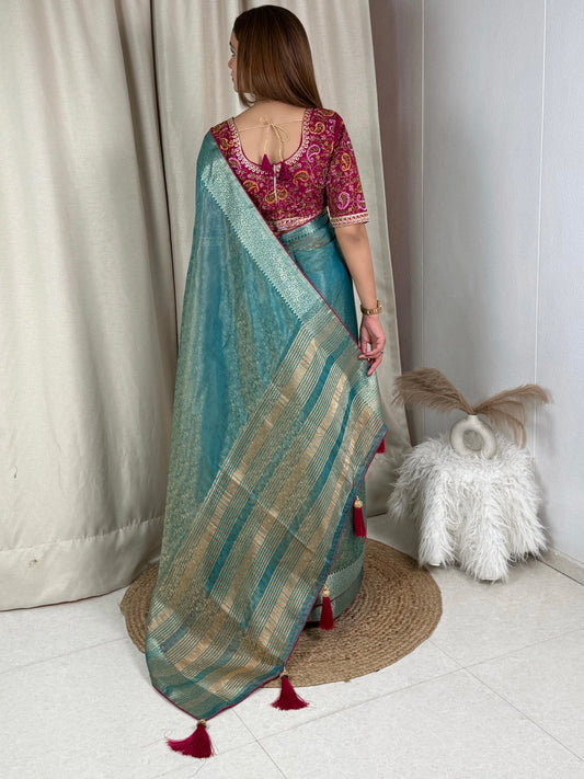 Fandy Silk zari weaving jacquard in full saree pallu and border