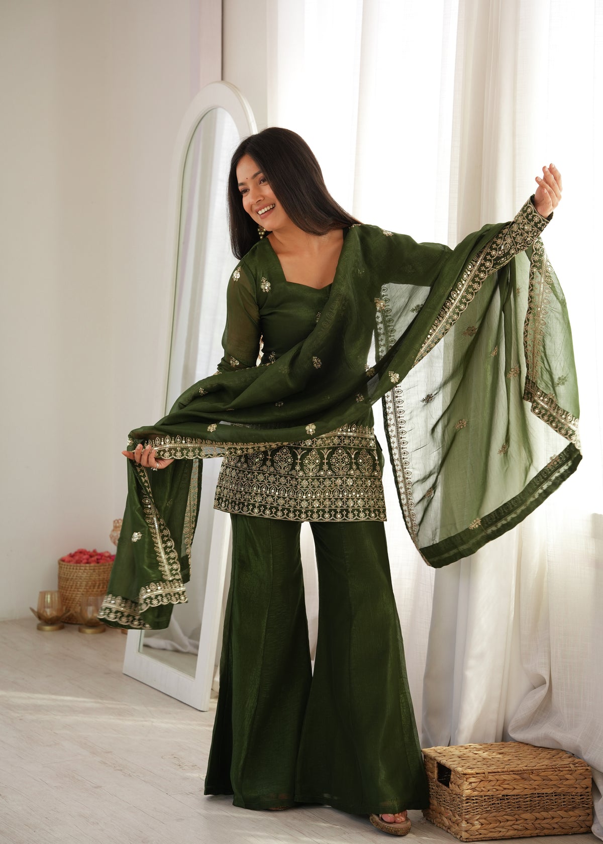 PRESENTING NEW GLASS ROMAN SILK FABRIC 3 PEACE