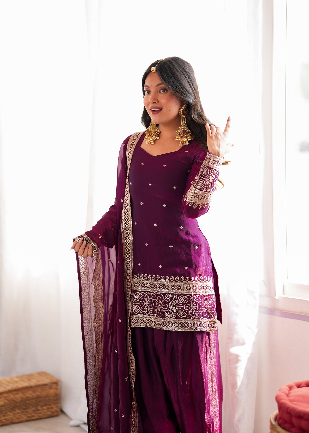 PREMIUM-FERTIGANZUG-SET AUS ANARKALI