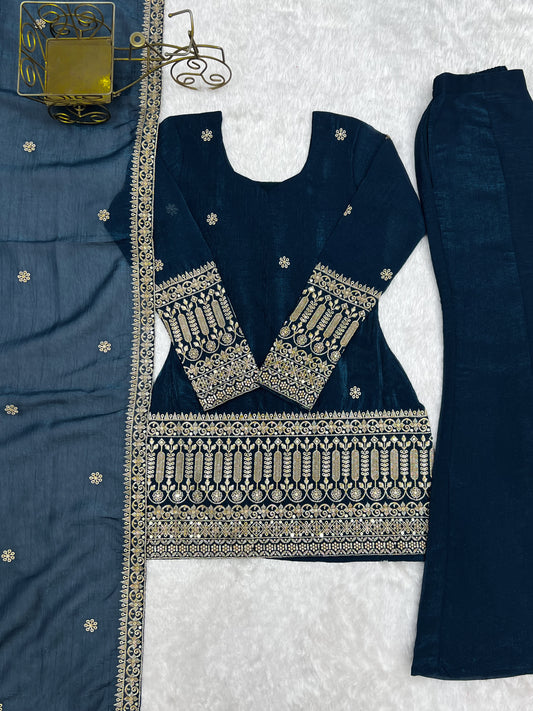 PREMIUM-FERTIGANZUG-SET AUS ANARKALI