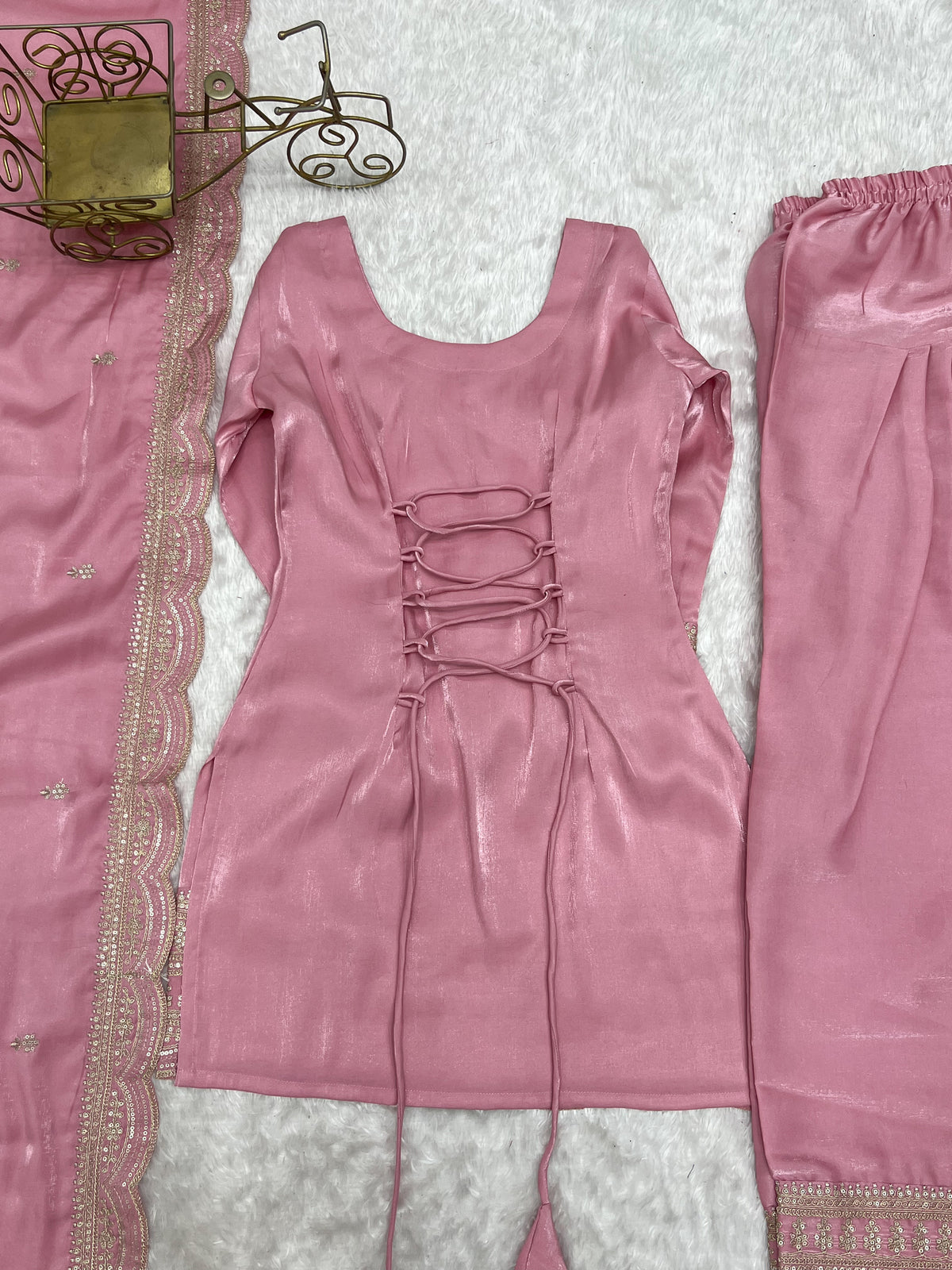 PREMIUM-FERTIGANZUG-SET AUS ANARKALI