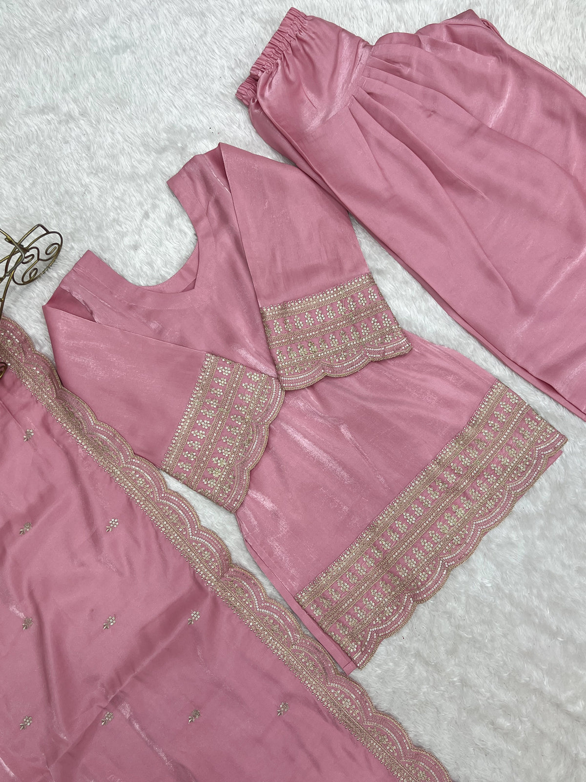 PREMIUM-FERTIGANZUG-SET AUS ANARKALI