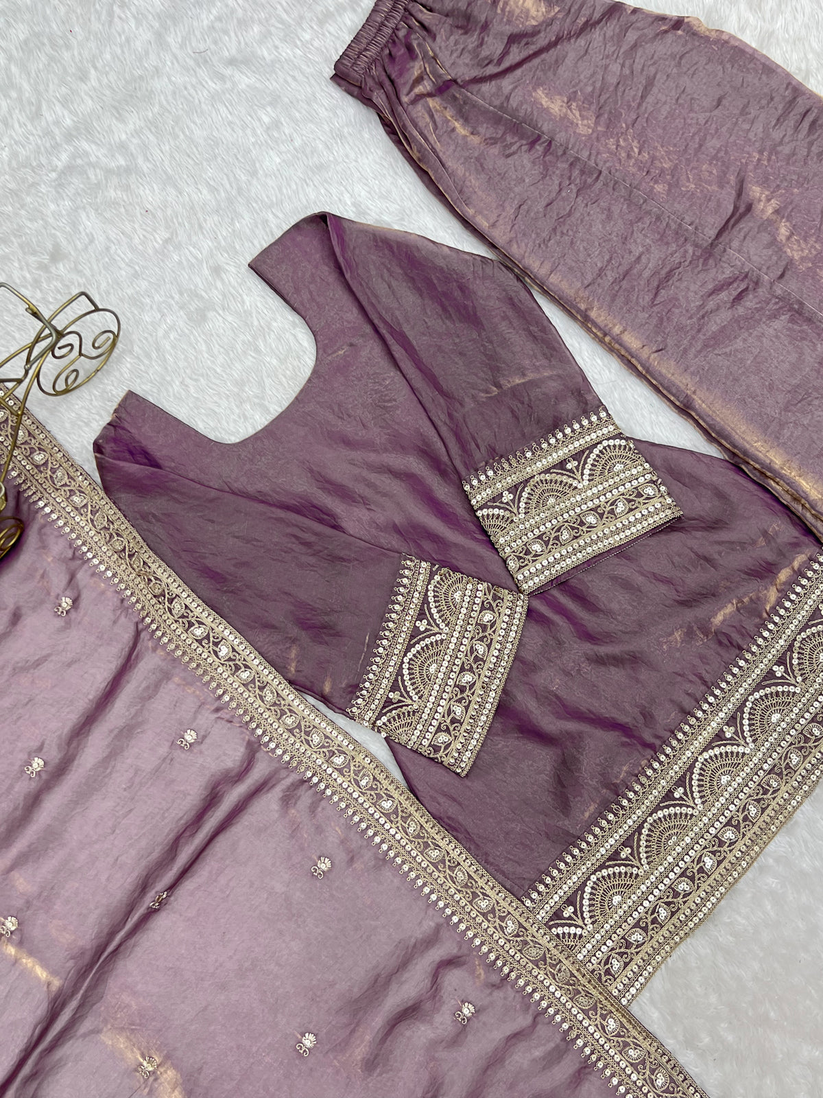PREMIUM-FERTIGANZUG-SET AUS ANARKALI