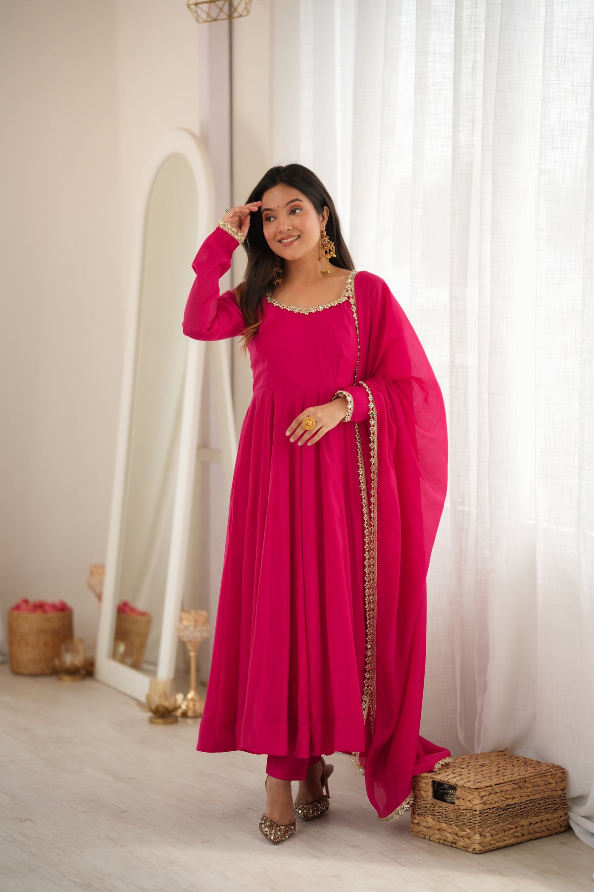PREMIUM-FERTIGANZUG-SET AUS ANARKALI