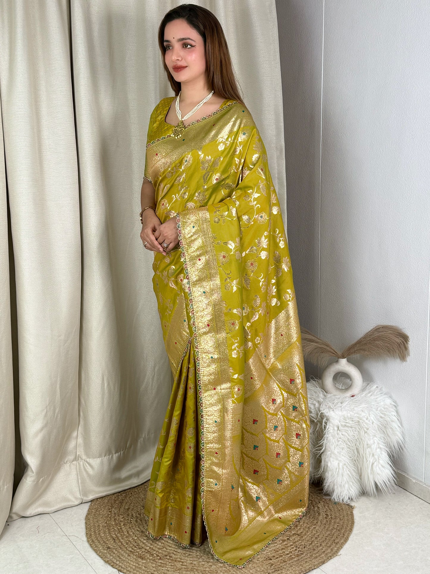 Banarasi silk festive season special with this silk beauty saree