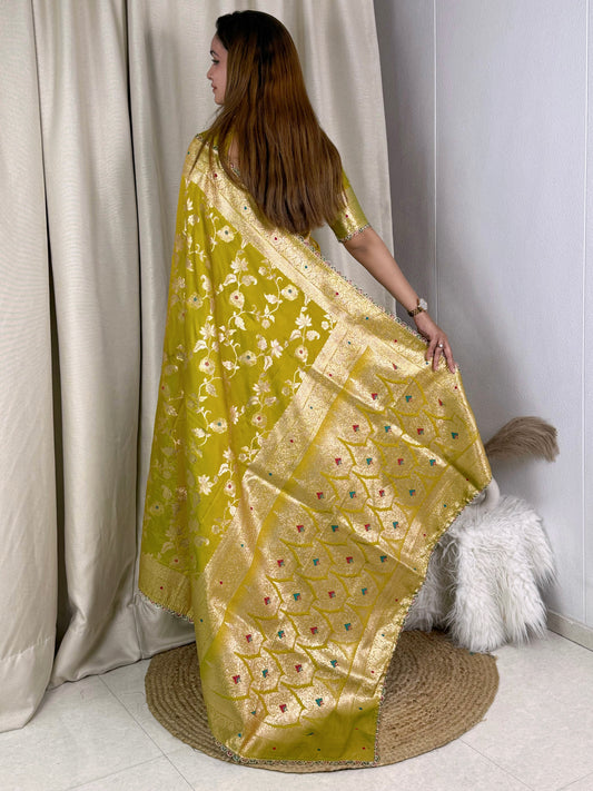 Banarasi silk festive season special with this silk beauty saree