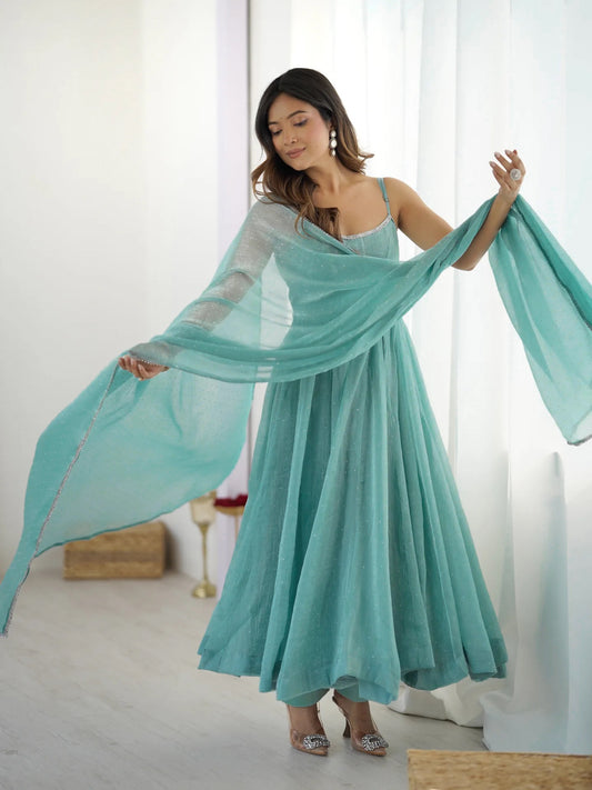 PREMIUM-FERTIGANZUG-SET AUS ANARKALI
